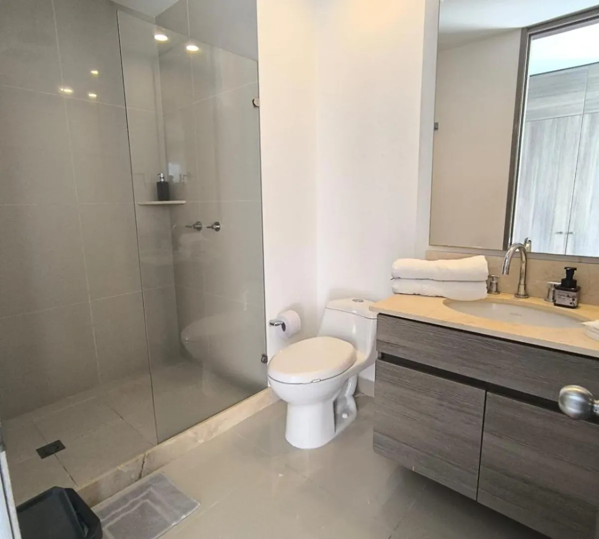 Ocean Front Condo Suites - 5 Stars View Cartagena